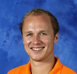 J Esmeijer