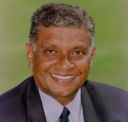 R Fernando