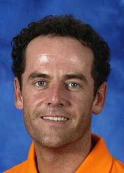 R Scholte