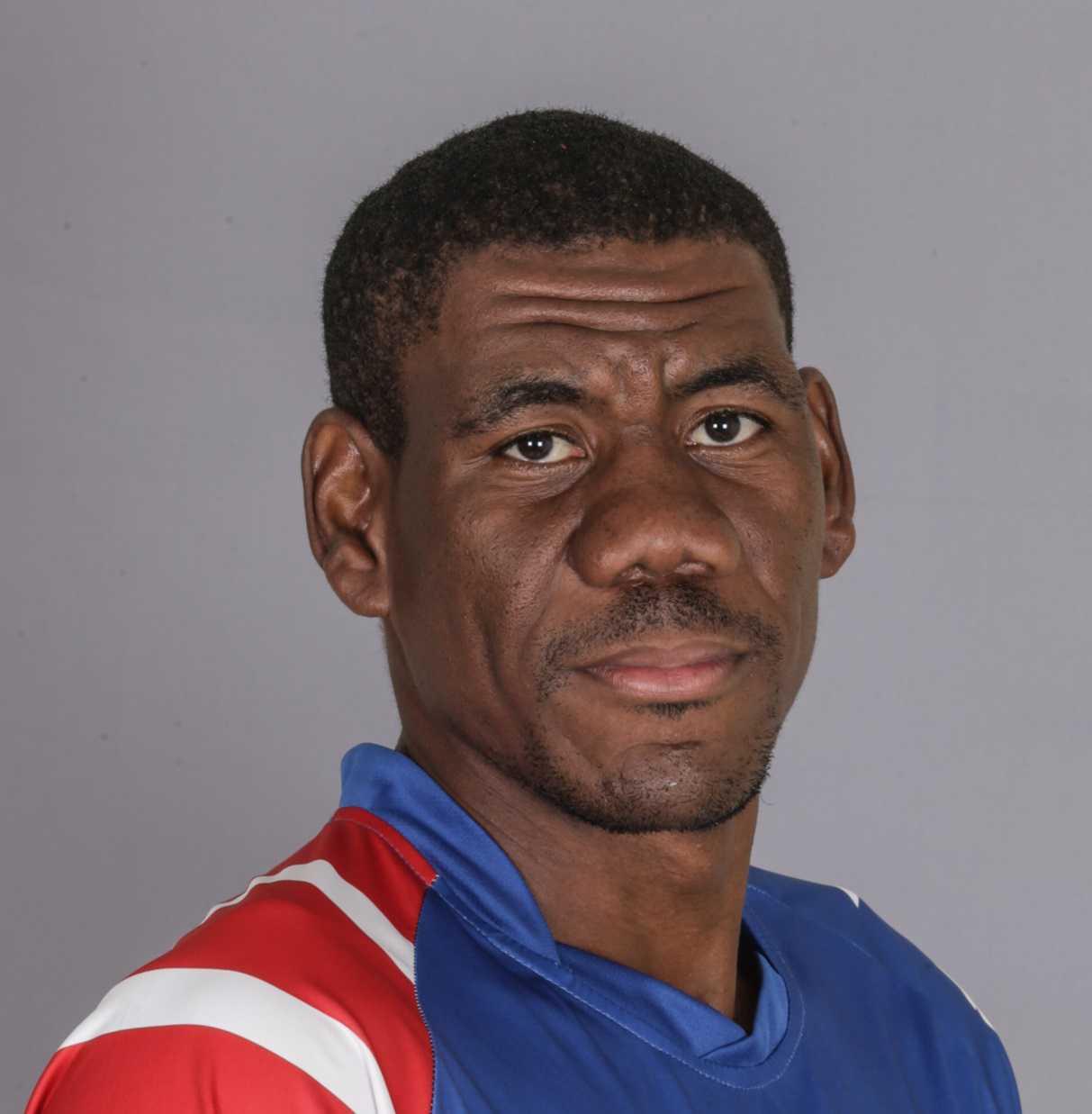 Image of Elmore Hutchinson