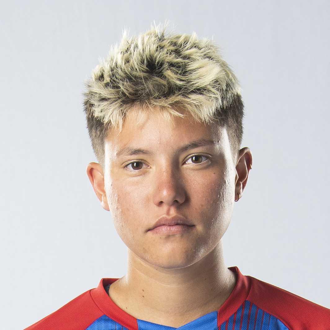 Image of Issy Wong