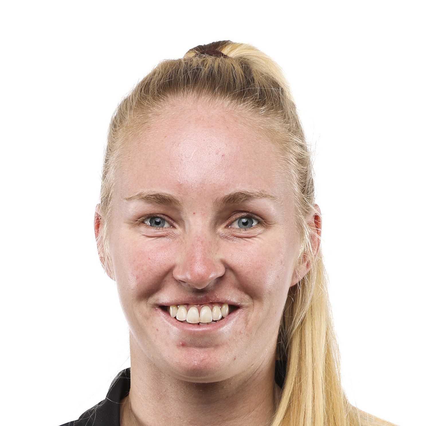 Image of Hannah Rowe